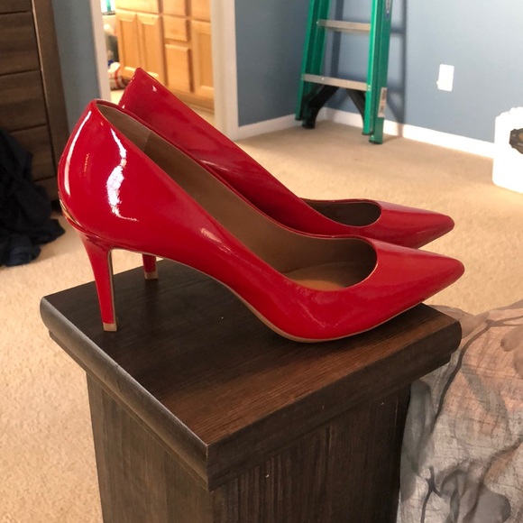 red calvin klein pumps